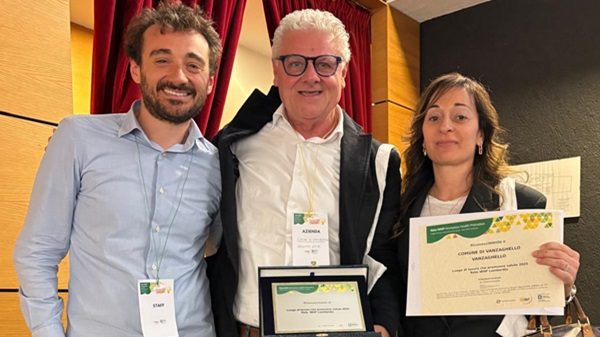 vanzaghello comune premio dipendenti