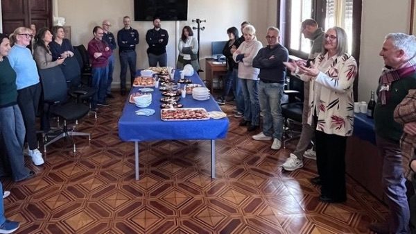 Benci polizia Busto pensione