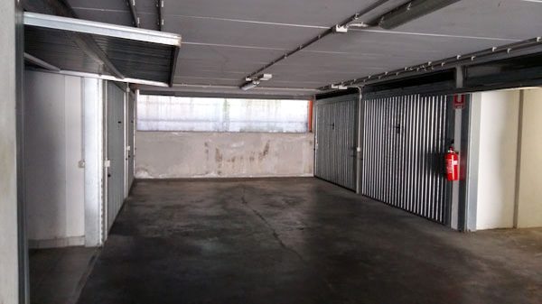 Busto Arsizio spaccio garage