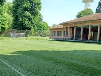 Novara prato sintetico abbandonato stadio