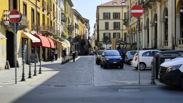 Novara viabilità Ztl Basilica