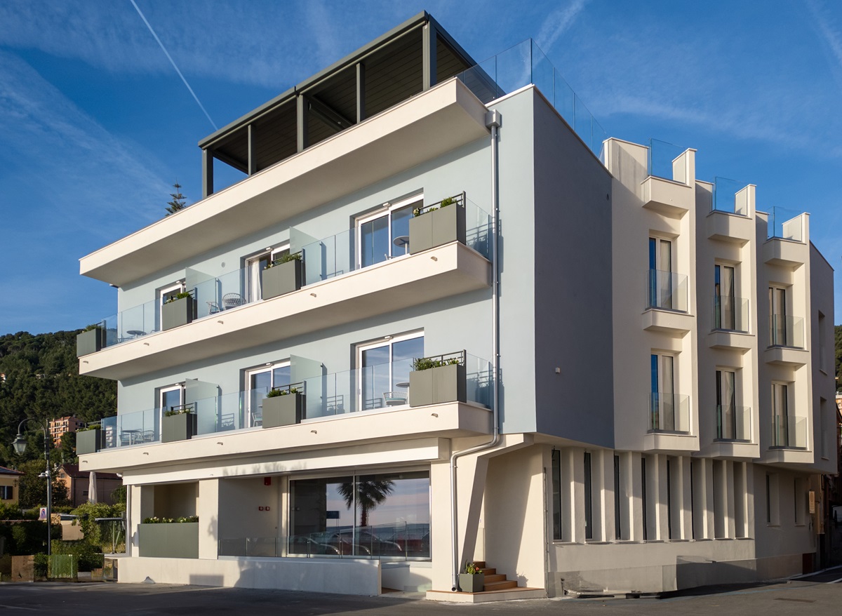 hotel acciuga laigueglia
