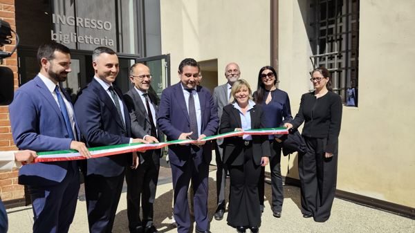 Novara museo archeologico inaugurazione