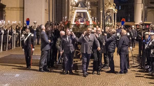 Novara venerdì santo appuntamenti