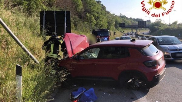 Somma incidente vergiate statale