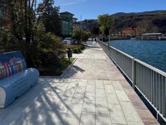 lungolago porto ceresio pavimentazione