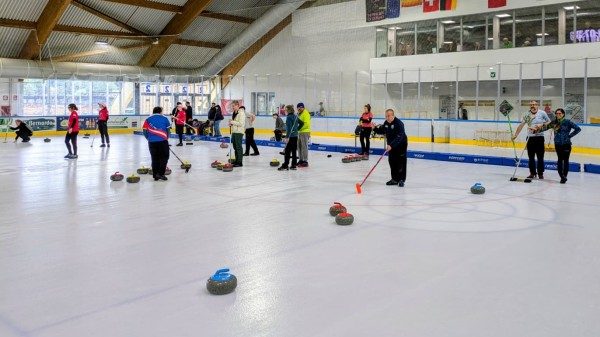 torneo internazionale curling varese