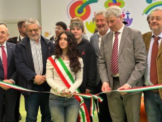 varese apre hub adolescenti