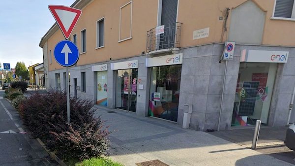 Cassano magnago rapina enel