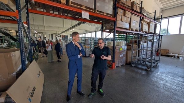 Saronno Lombardia fermi imprese