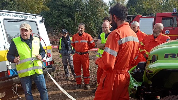 antincendio boschivo piambello volontari