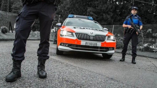 mendrisio cocaina arrestati italiani