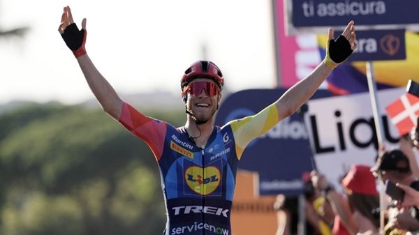 ciclismo giro milan