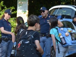 minori scomparsi polizia varese