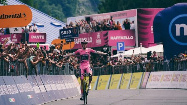ciclismo giro piancavallo