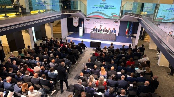 varese assemblea upi province