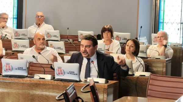 Novara sicurezza dibattito commissione