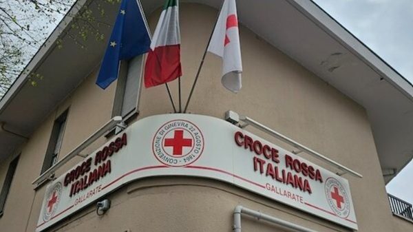 gallarate caldo croce rossa cgil
