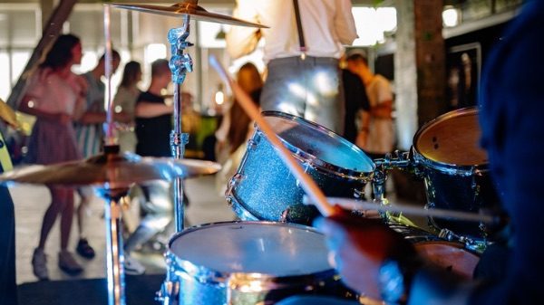Legnano concerto promozione lavoro