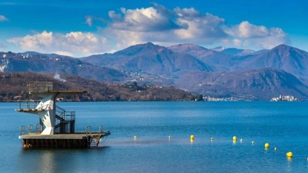 Gozzano ragazzo annegato lago