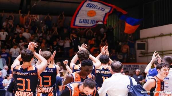 Basket SerieB Sangiorgese Legnano