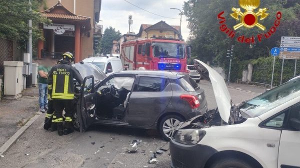 Varese incidente via Aguggiari