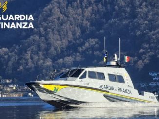 barca lago maggiore ebbrezza