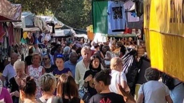 Novara fiera agosto dislocazione