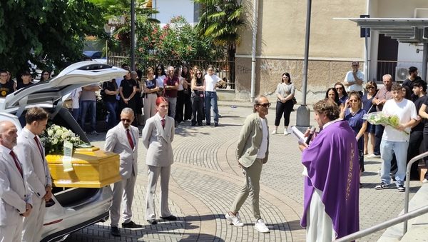 Novara funerale dottoressa Onolfo