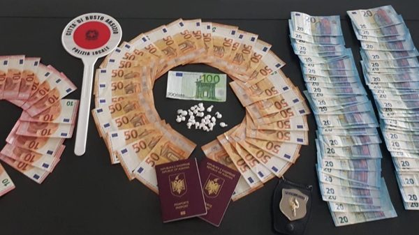 busto denunciati irregolari espulsi