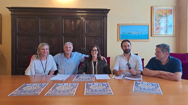 somma notte bianca comune commercianti