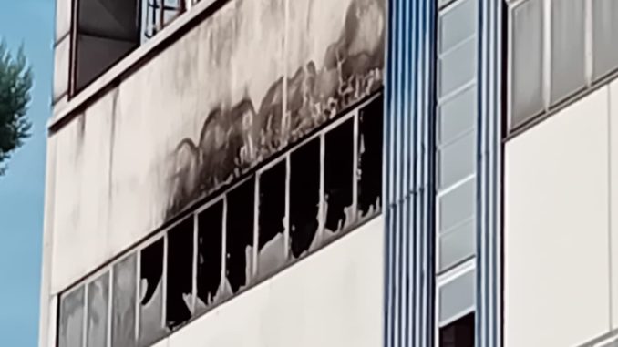 Novara incendio Memc vigili fuoco