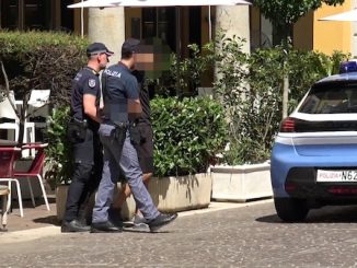 Saronno polizia droga coltello