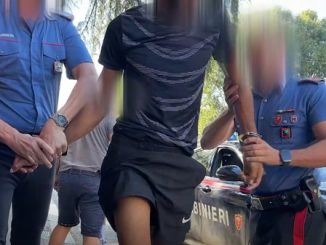 arresto carabinieri scippo legnano