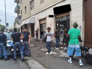 gallarate zone rosse polizia