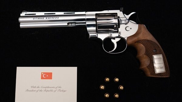 erdogam regalo pistola