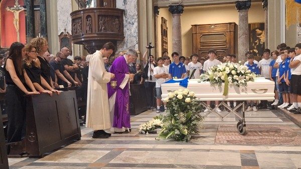 saronno funerale alessio colletti