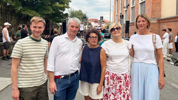 varese block party via como