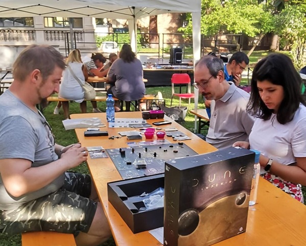 legnano biblioteca giochi amigo