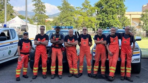 parco ticino volontari incendi