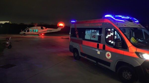 Trecate incidente minorenni schianto