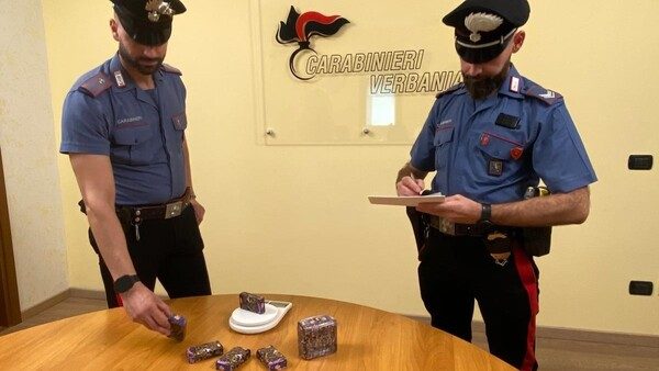 Baveno baby pusher arrestati