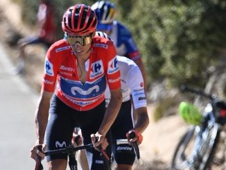 Vuelta Aitana trionfo Mas