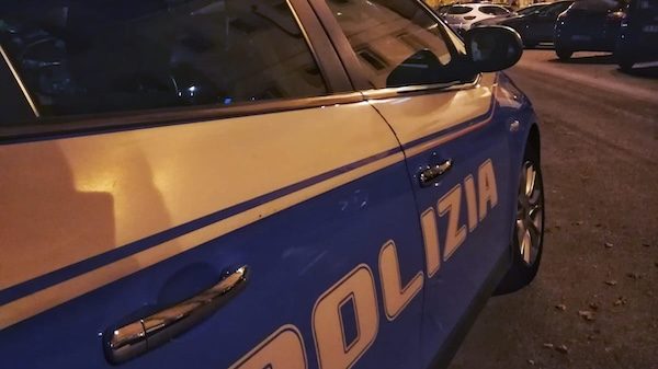 gallarate aggredisce ex polizia