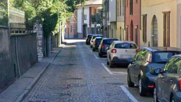 gavirate asfalto porfido centro