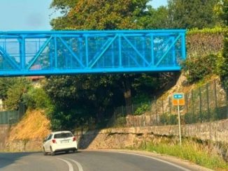 ponte blu comerio