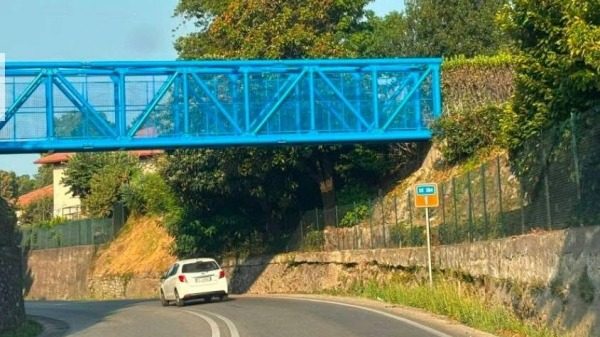 ponte blu comerio