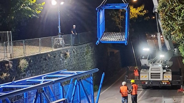 ponte blu comerio