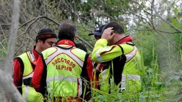 Druogno cane escursionista dirupo