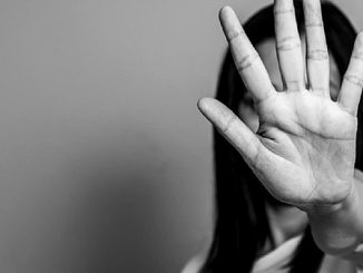 violenza arresto polizia